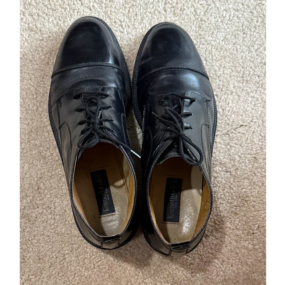 Kenneth Cole Mens 11.5 Black Leather Cap Toe Chukka Boots Lace Up Dress Shoes